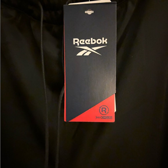 Men’s athletic pants size XL new with tags - Picture 3 of 3